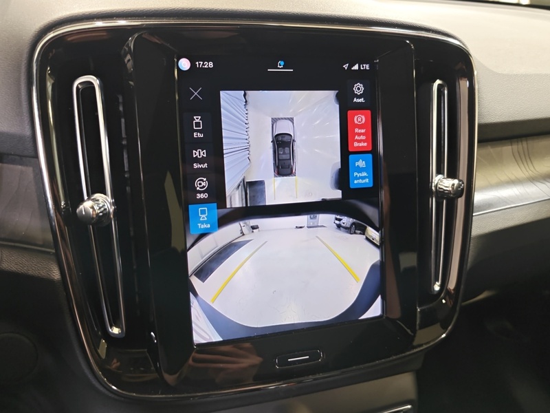 Volvo EC40 vaihtoauto