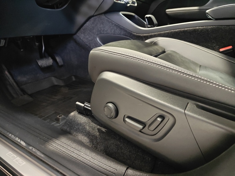 Volvo EC40 vaihtoauto