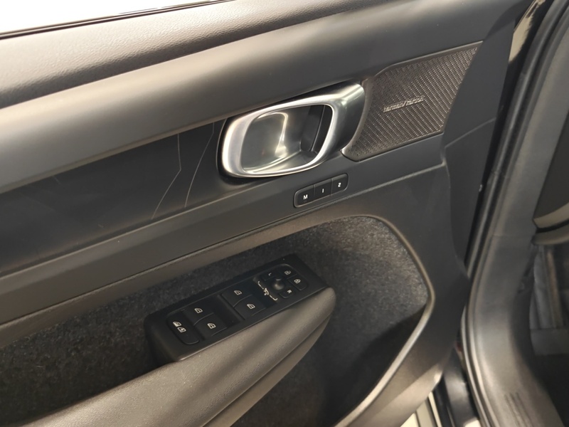 Volvo EC40 vaihtoauto