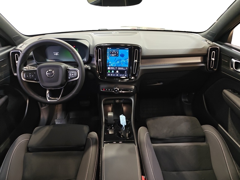 Volvo EX40 vaihtoauto