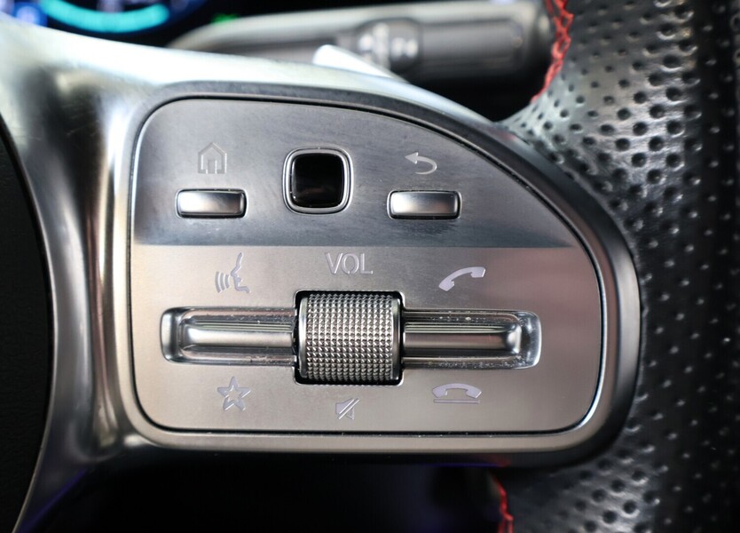 Mercedes-Benz GLA vaihtoauto