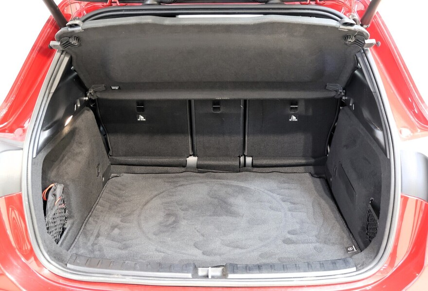 Mercedes-Benz GLA vaihtoauto