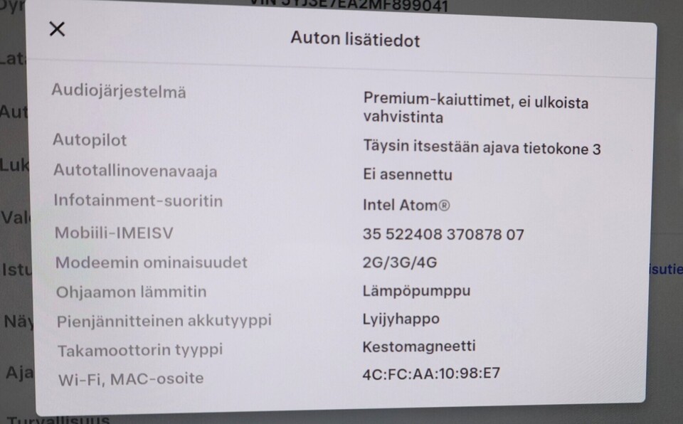 Tesla Model 3 vaihtoauto