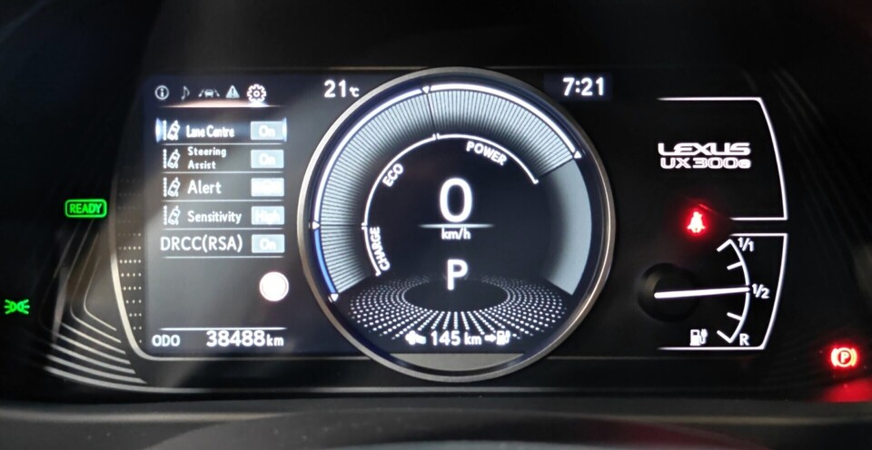 Lexus UX vaihtoauto