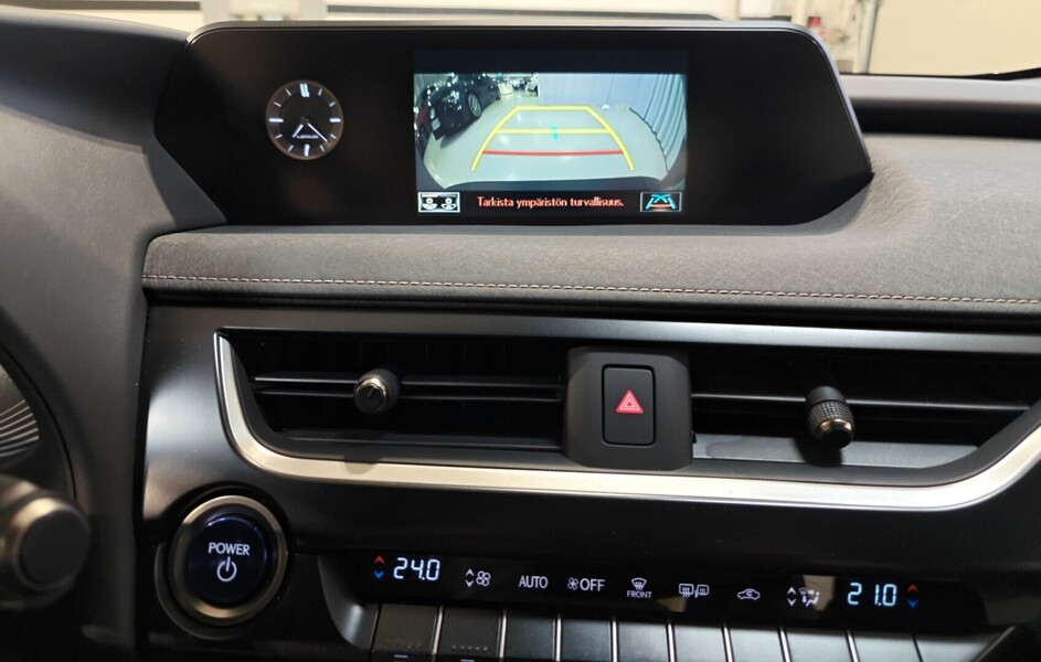 Lexus UX vaihtoauto