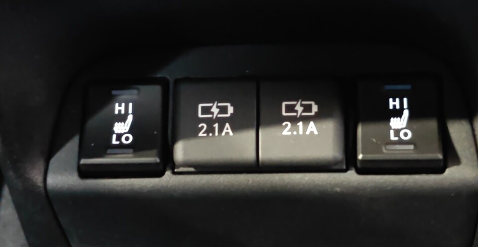 Lexus UX vaihtoauto