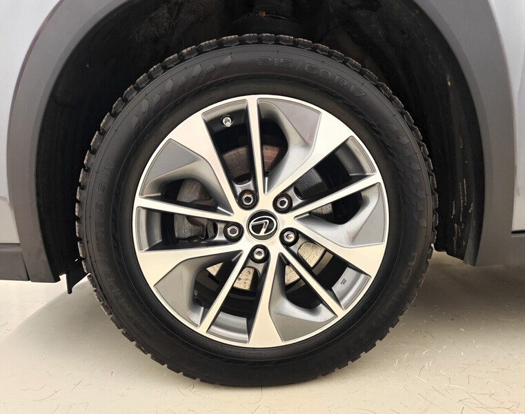 Lexus UX vaihtoauto