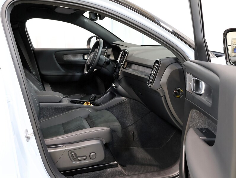 Volvo EC40 vaihtoauto