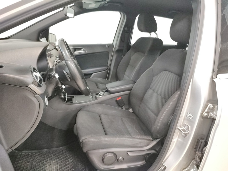 Mercedes-Benz B vaihtoauto