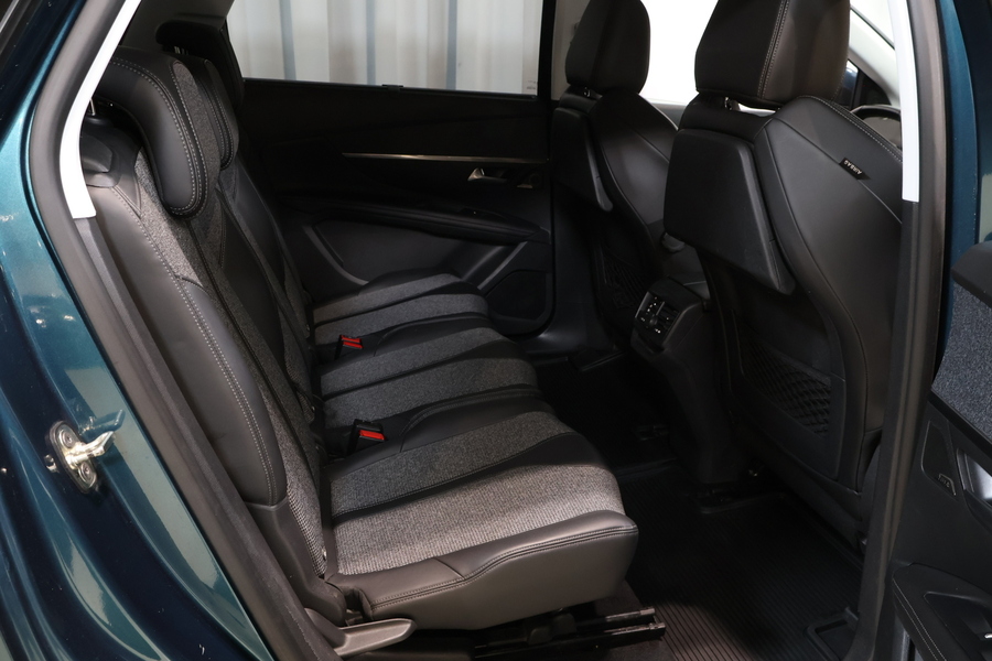 Peugeot 5008 vaihtoauto