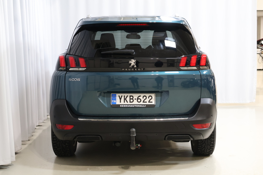 Peugeot 5008 vaihtoauto