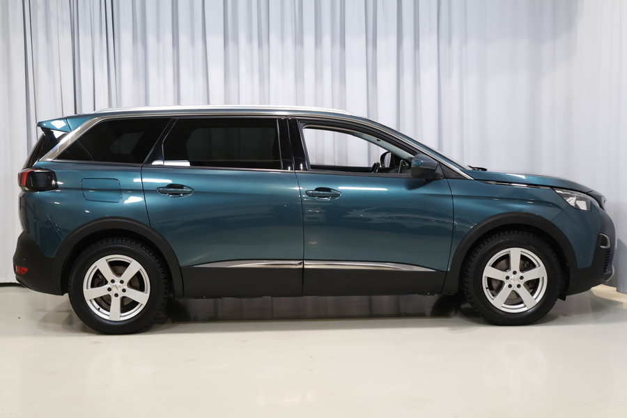 Peugeot 5008 vaihtoauto