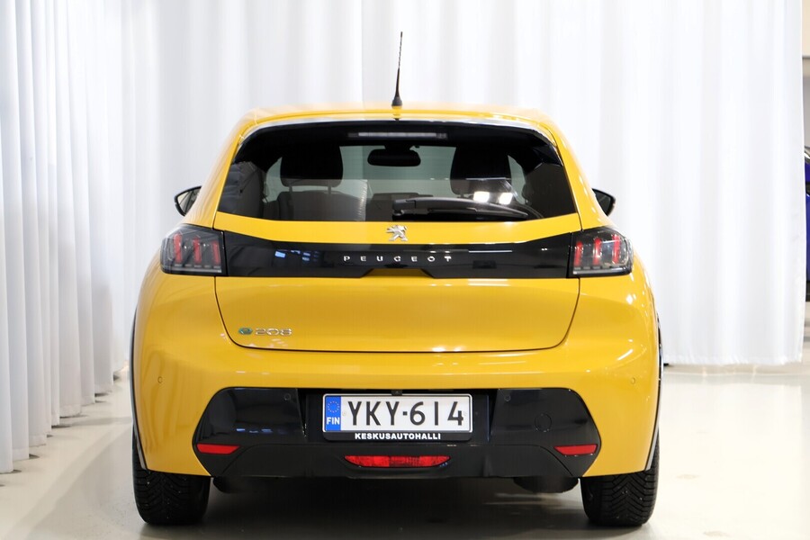 Peugeot e-208 vaihtoauto