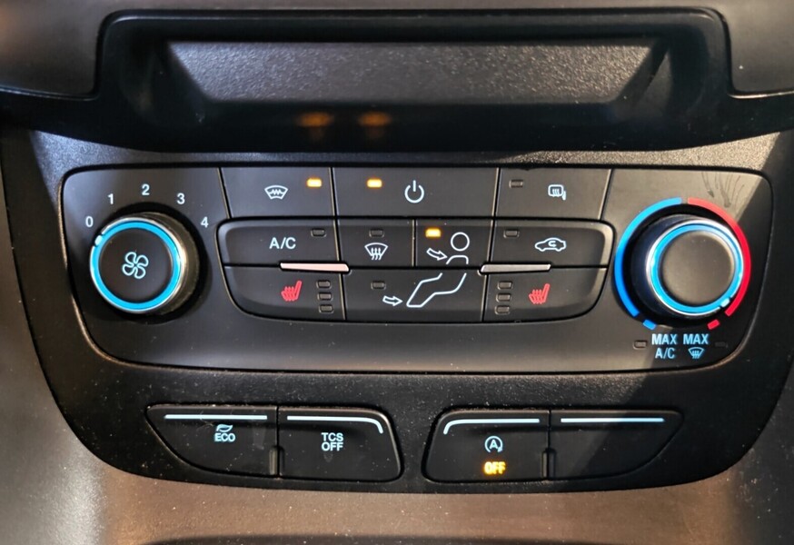 Ford Transit Connect vaihtoauto