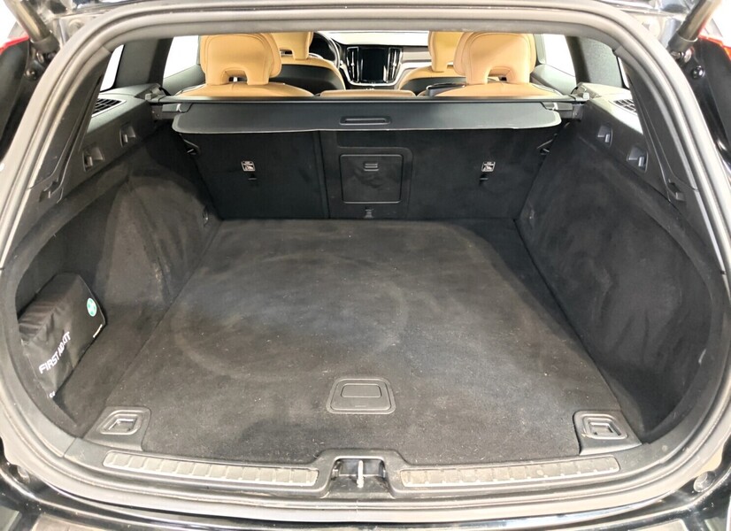 Volvo V60 Cross Country vaihtoauto