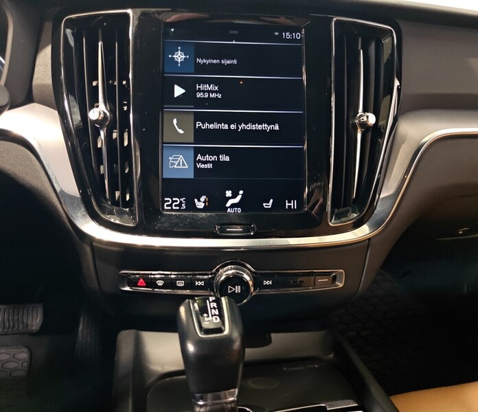 Volvo V60 Cross Country vaihtoauto