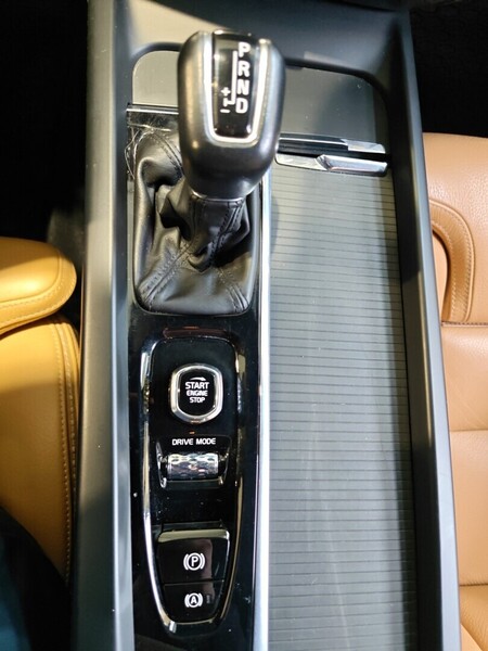 Volvo V60 Cross Country vaihtoauto