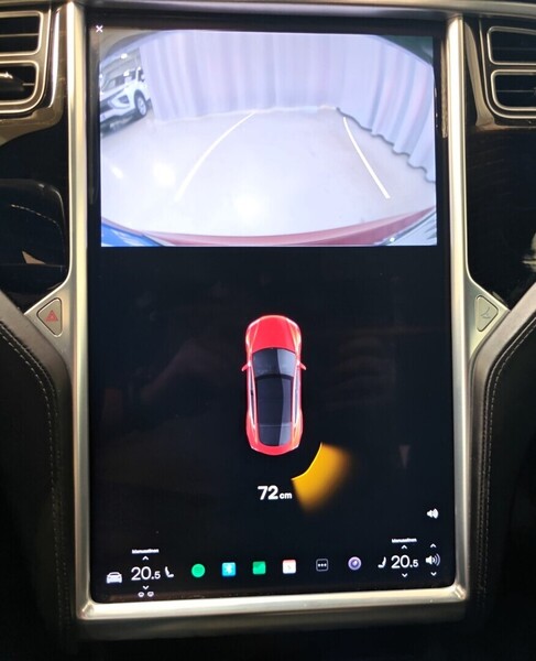 Tesla Model S vaihtoauto