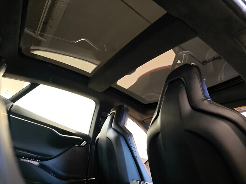 Tesla Model S vaihtoauto