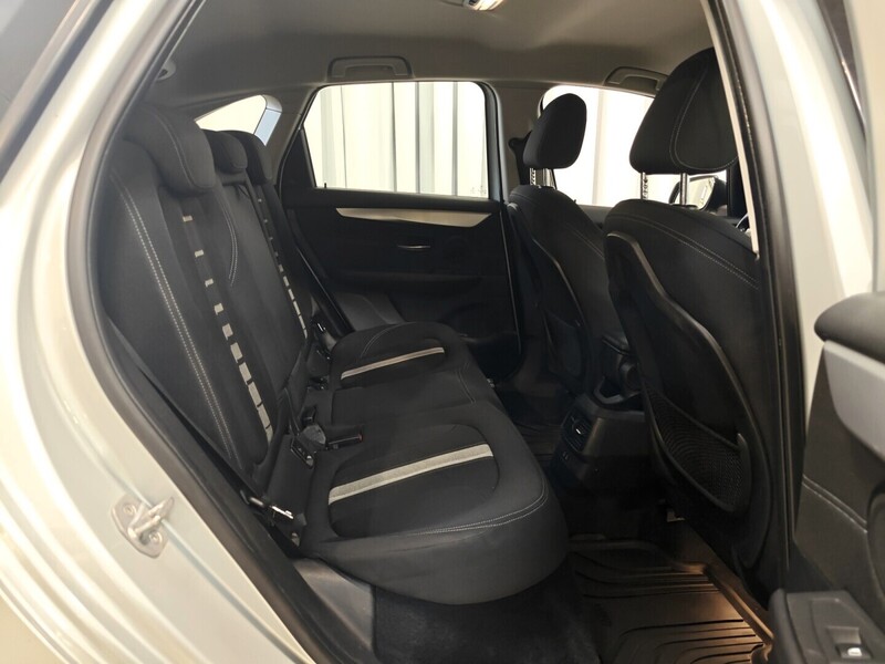 BMW 225 vaihtoauto