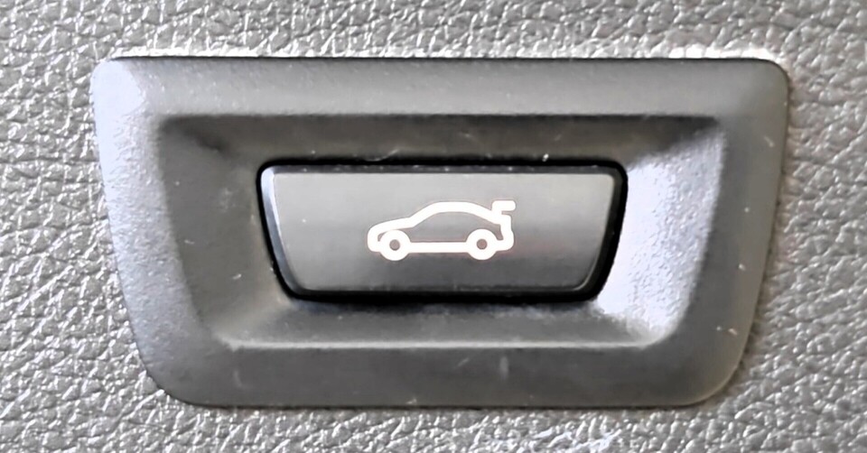 BMW 225 vaihtoauto