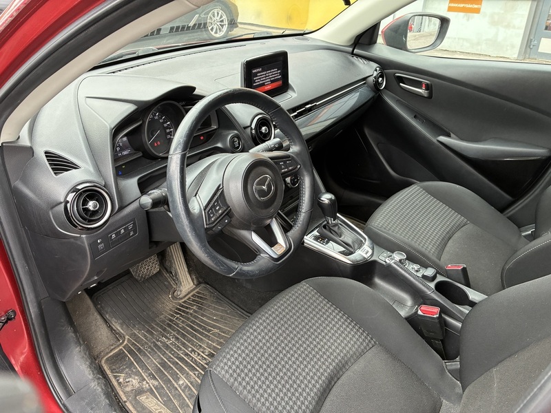 Mazda 2 vaihtoauto