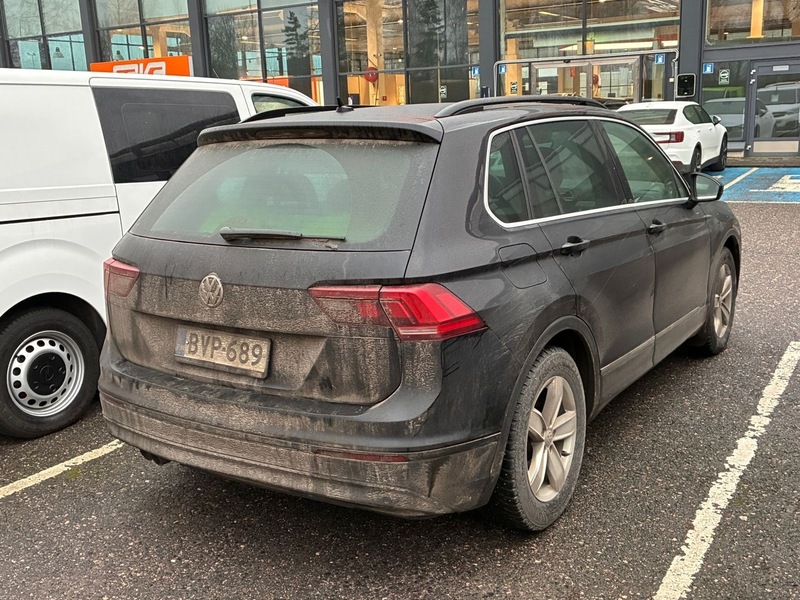 Volkswagen Tiguan vaihtoauto