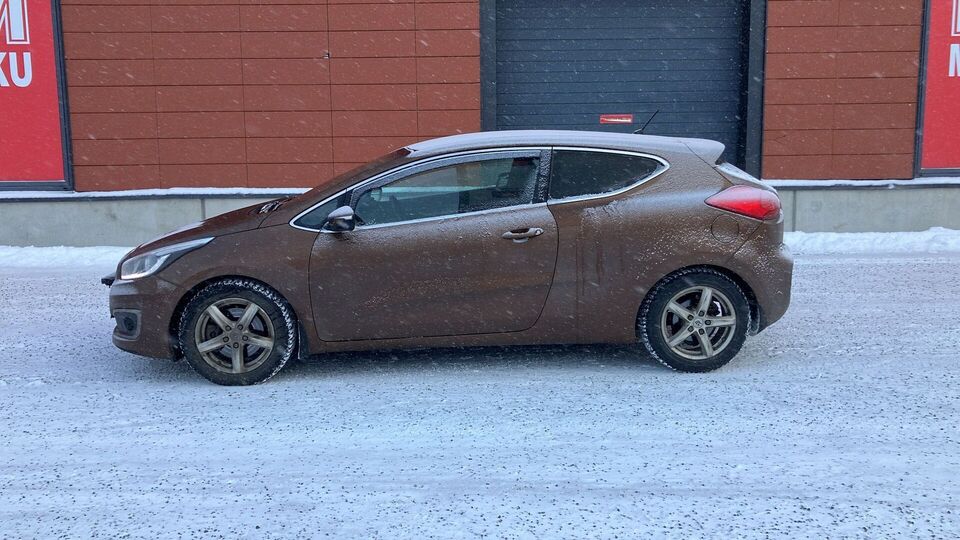 Kia Proceed vaihtoauto