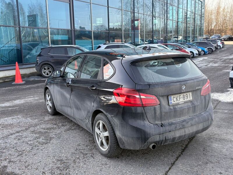 BMW 218 vaihtoauto