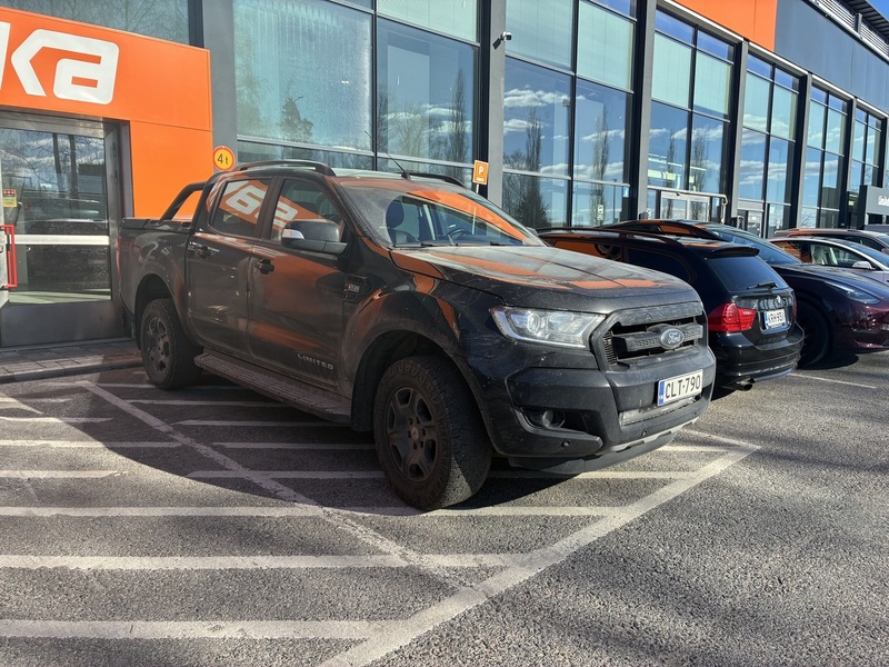Ford Ranger vaihtoauto