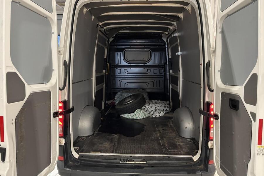Volkswagen Crafter vaihtoauto