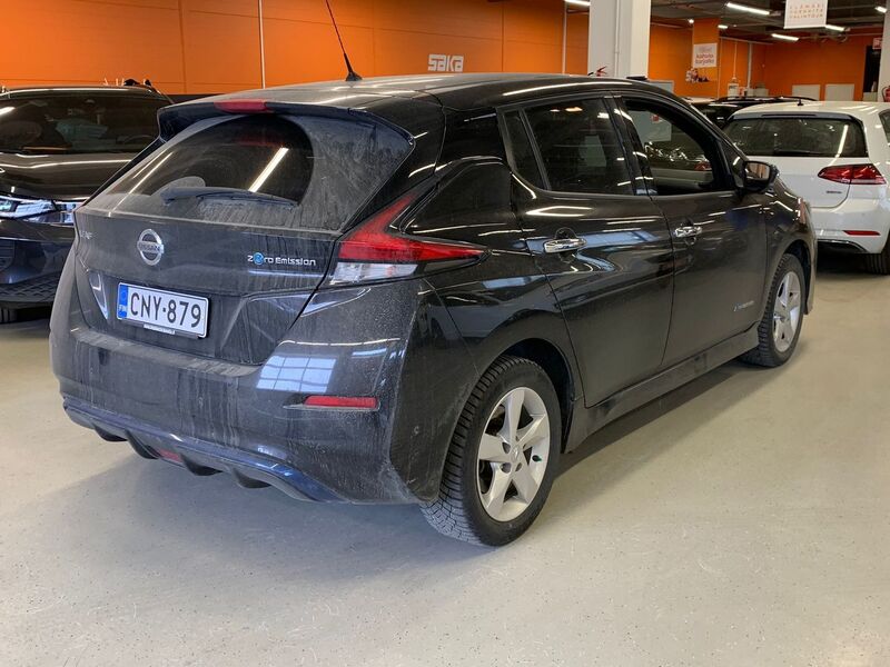 Nissan Leaf vaihtoauto