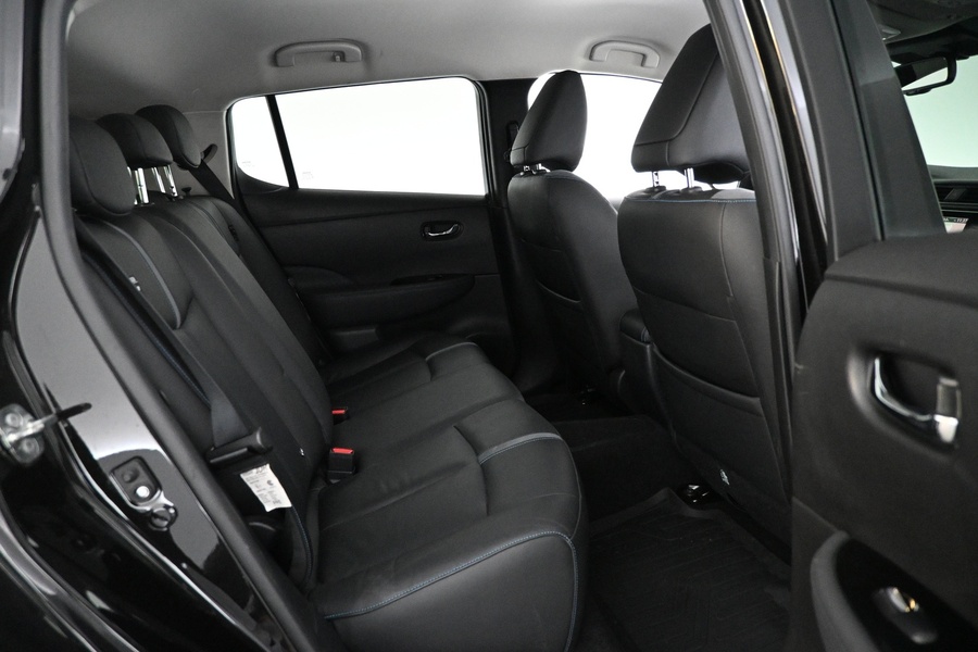 Nissan Leaf vaihtoauto