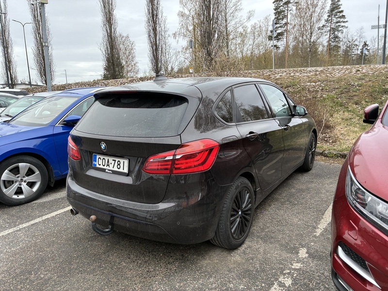 BMW 218 vaihtoauto