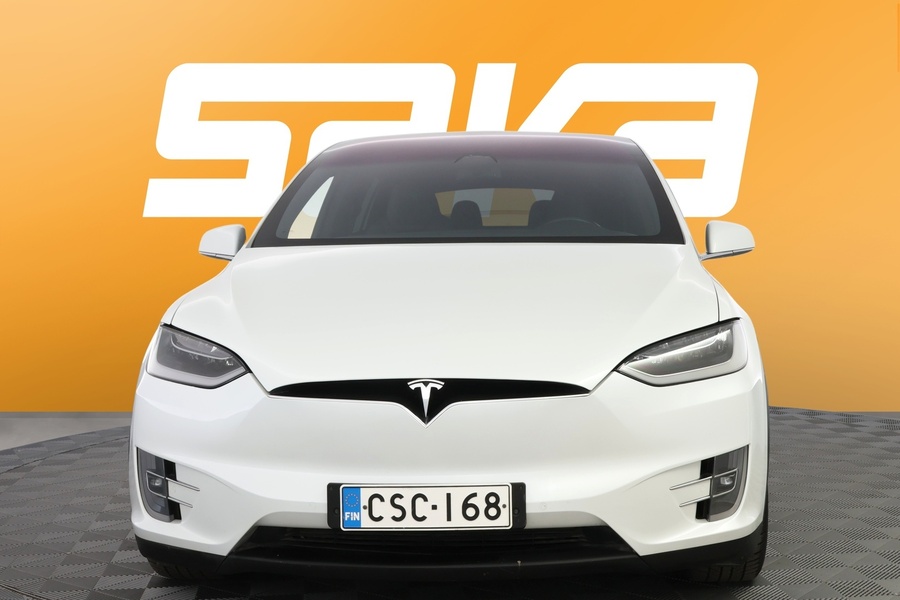 Tesla Model X vaihtoauto