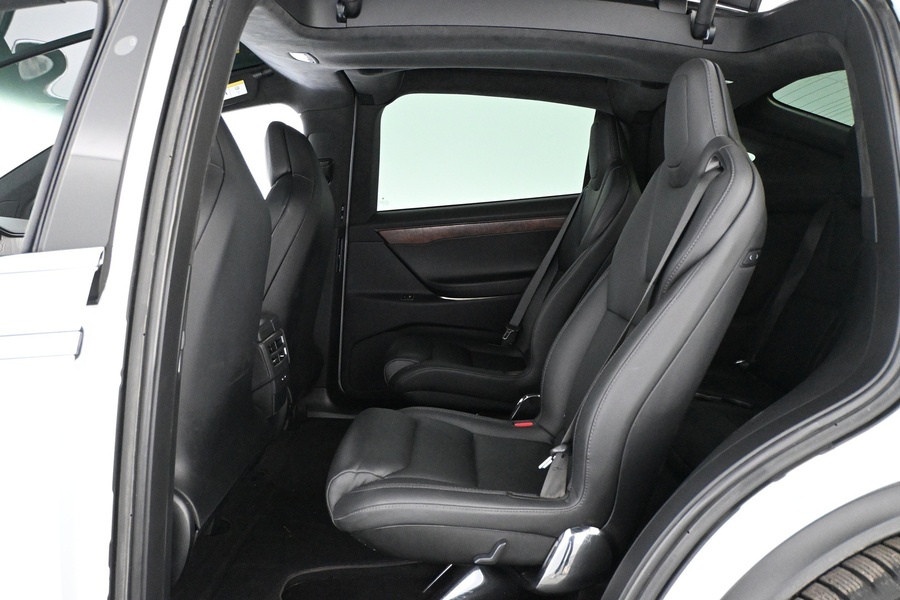 Tesla Model X vaihtoauto