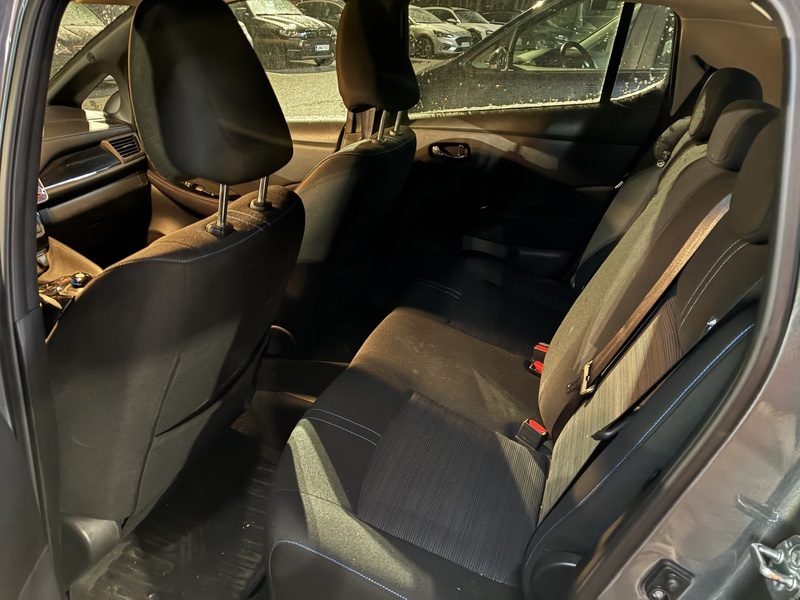 Nissan Leaf vaihtoauto