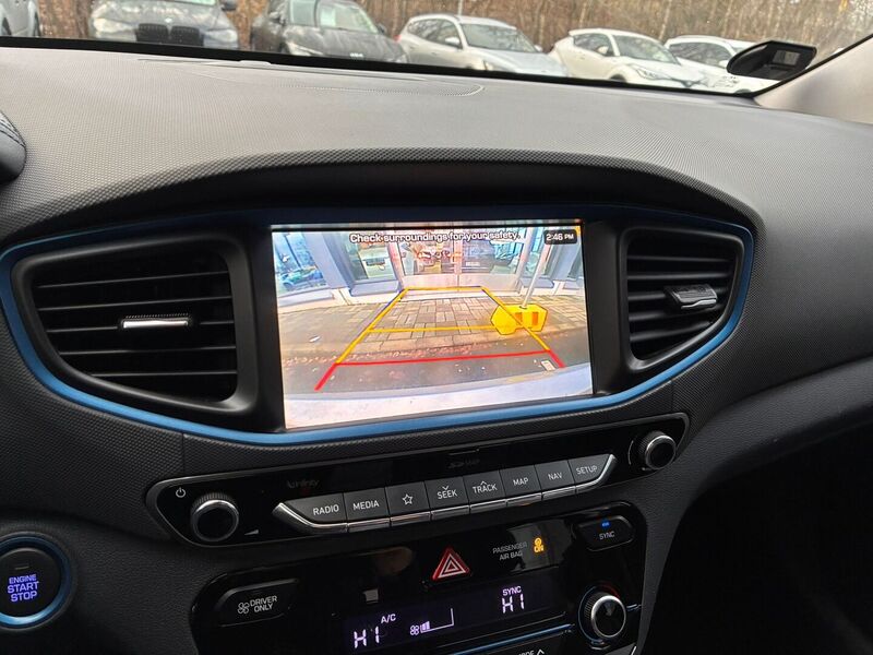 Hyundai IONIQ hybrid vaihtoauto