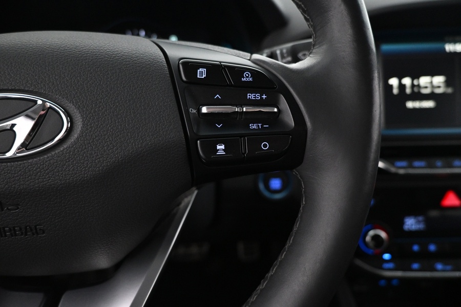 Hyundai IONIQ hybrid vaihtoauto