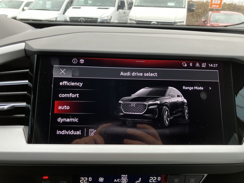 Audi Q4 e-tron vaihtoauto