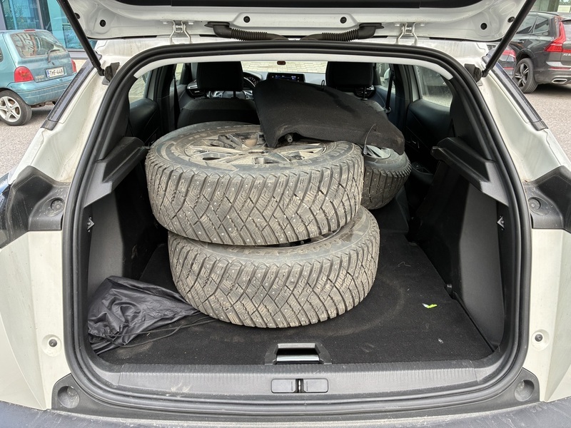 Peugeot 2008 vaihtoauto