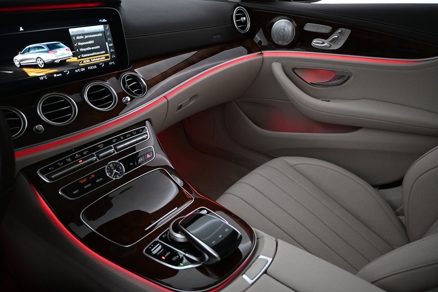 Mercedes-Benz E vaihtoauto