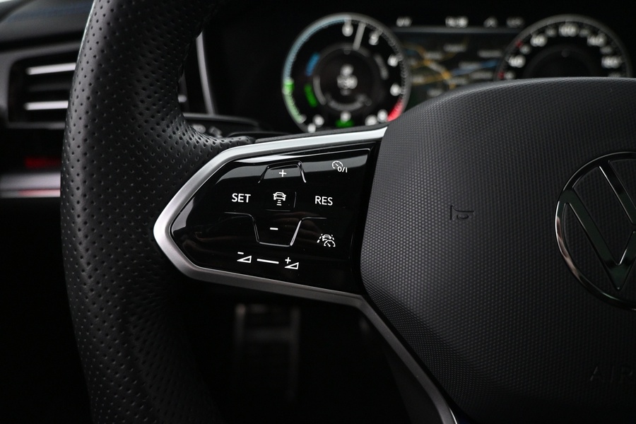 Volkswagen Touareg vaihtoauto