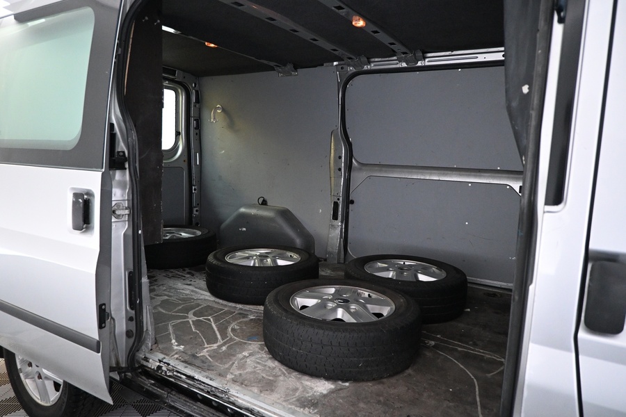 Ford Transit vaihtoauto