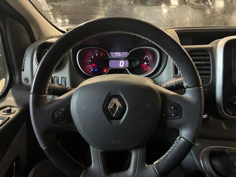 Renault Trafic vaihtoauto