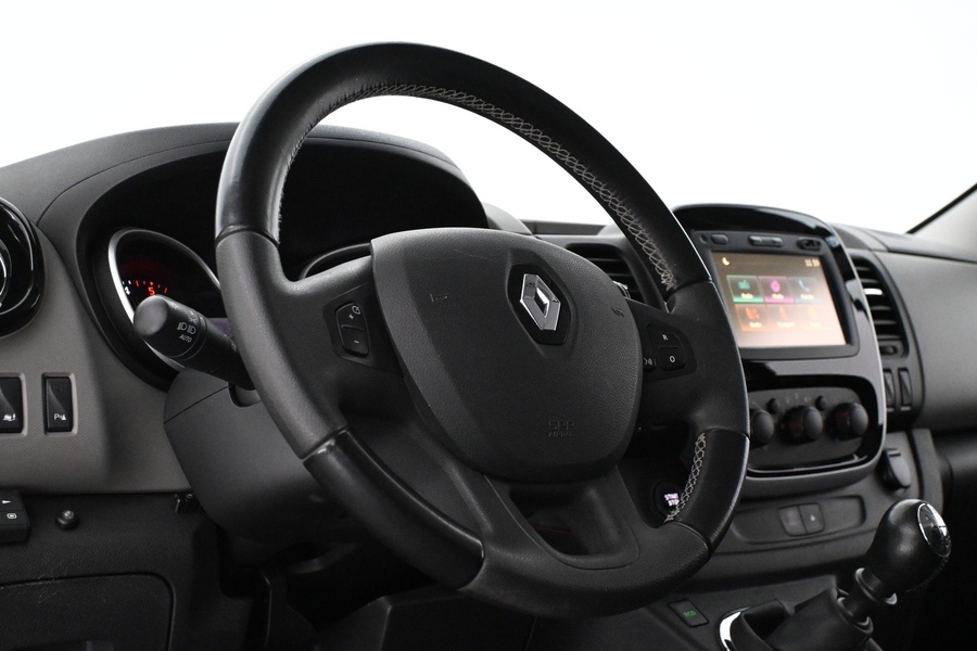 Renault Trafic vaihtoauto