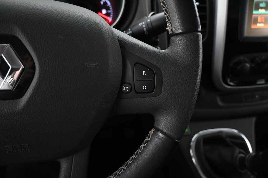 Renault Trafic vaihtoauto