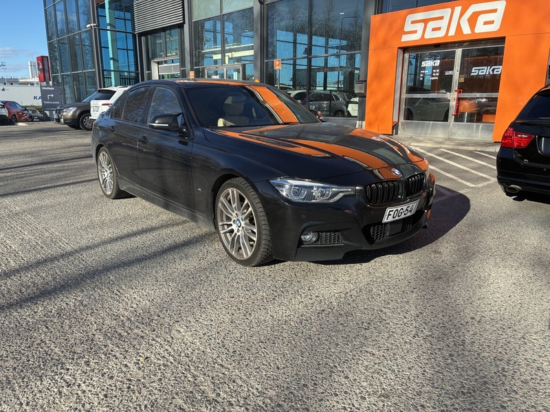 BMW 330 vaihtoauto