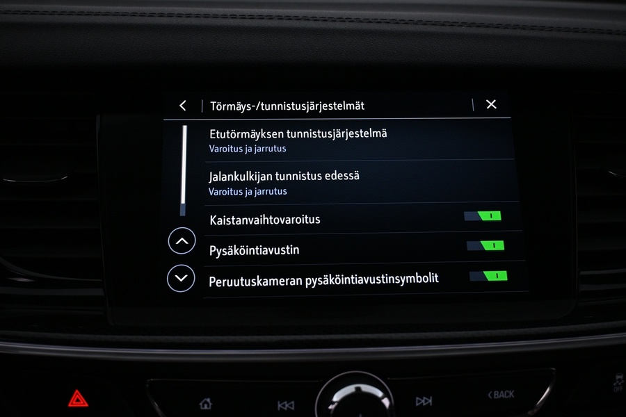 Opel Insignia vaihtoauto