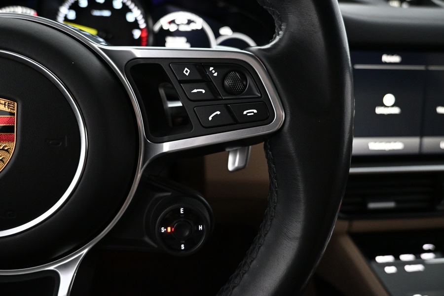 Porsche Cayenne vaihtoauto